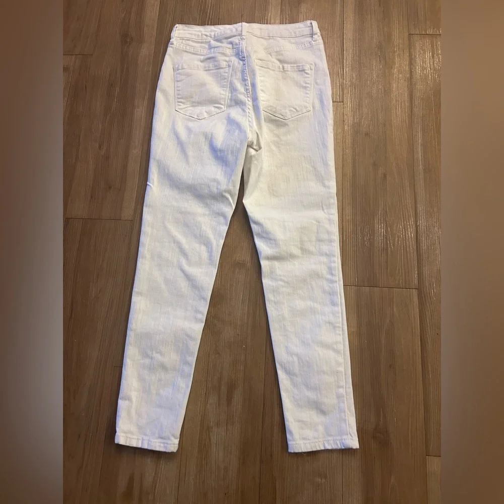 Nine West Sophia High Rise Ankle Jeans | Crisp White, Flattering Fit Size 6 - Picture 5 of 5